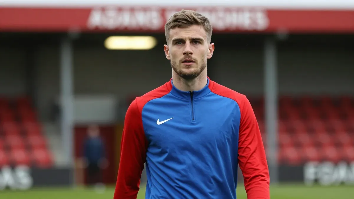 Dundee have signed 23-year-old striker Bradley Fink from Wycombe Wanderers on a season-long loan, completing the move on...